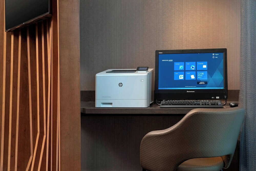 Фото SpringHill Suites Portland Hillsboro