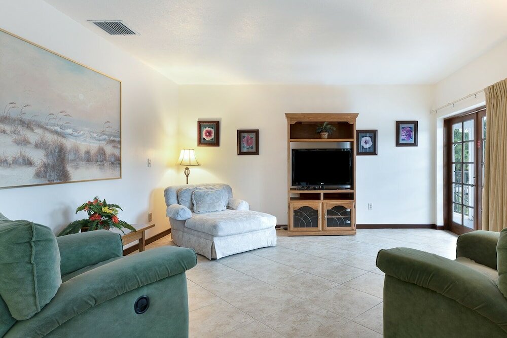 Фото Rock Reef Resort