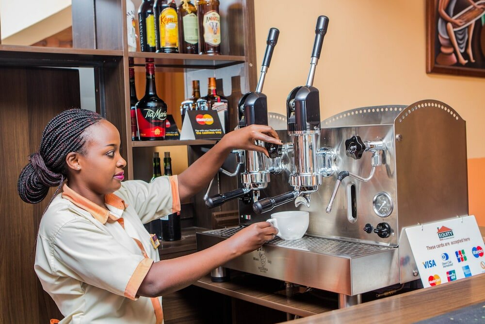 Фото Quiet Haven Hotel