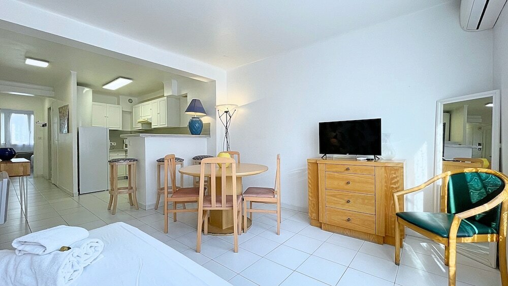 Фото Hotel Le Florian Cannes