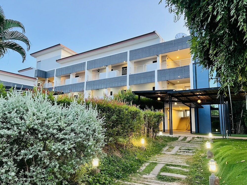 Фото Bualinn Resort Nongkhai