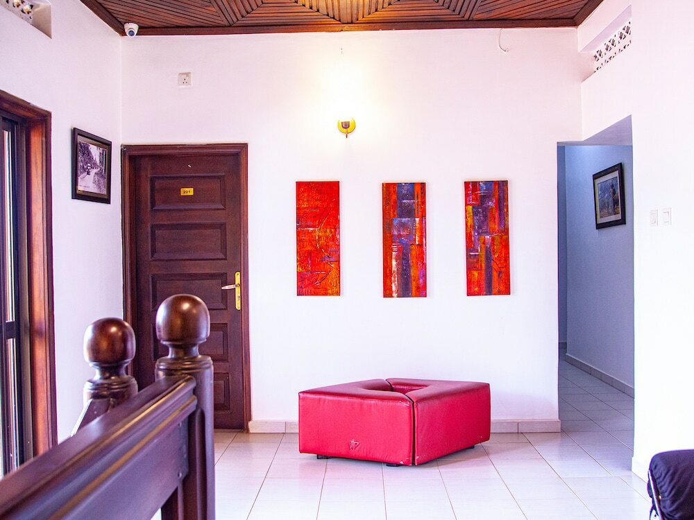 Фото The Explorers Hub