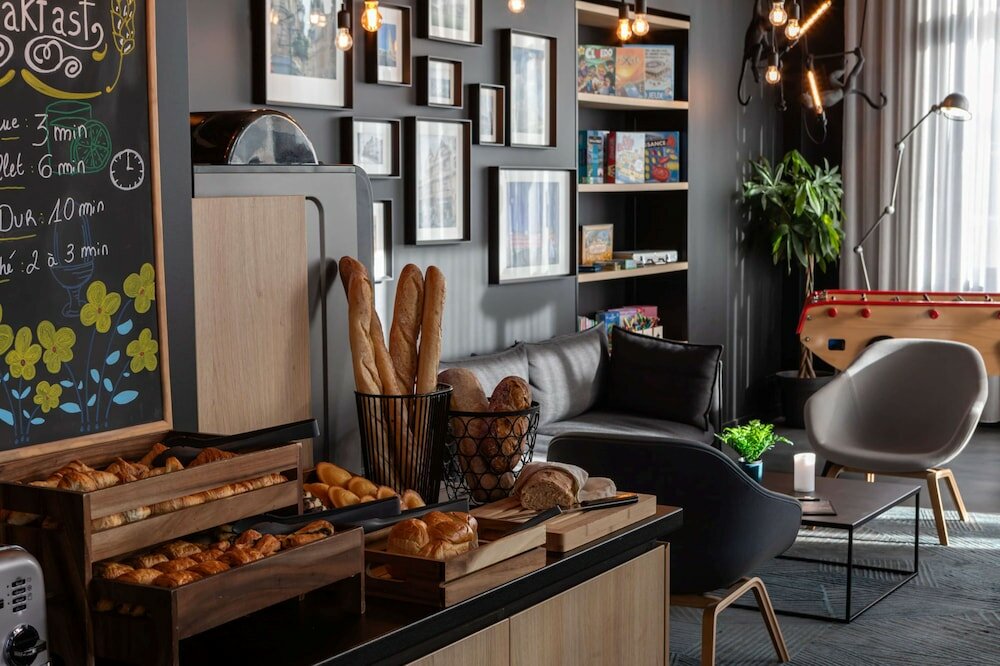 Фото Campanile Caen Centre Gare