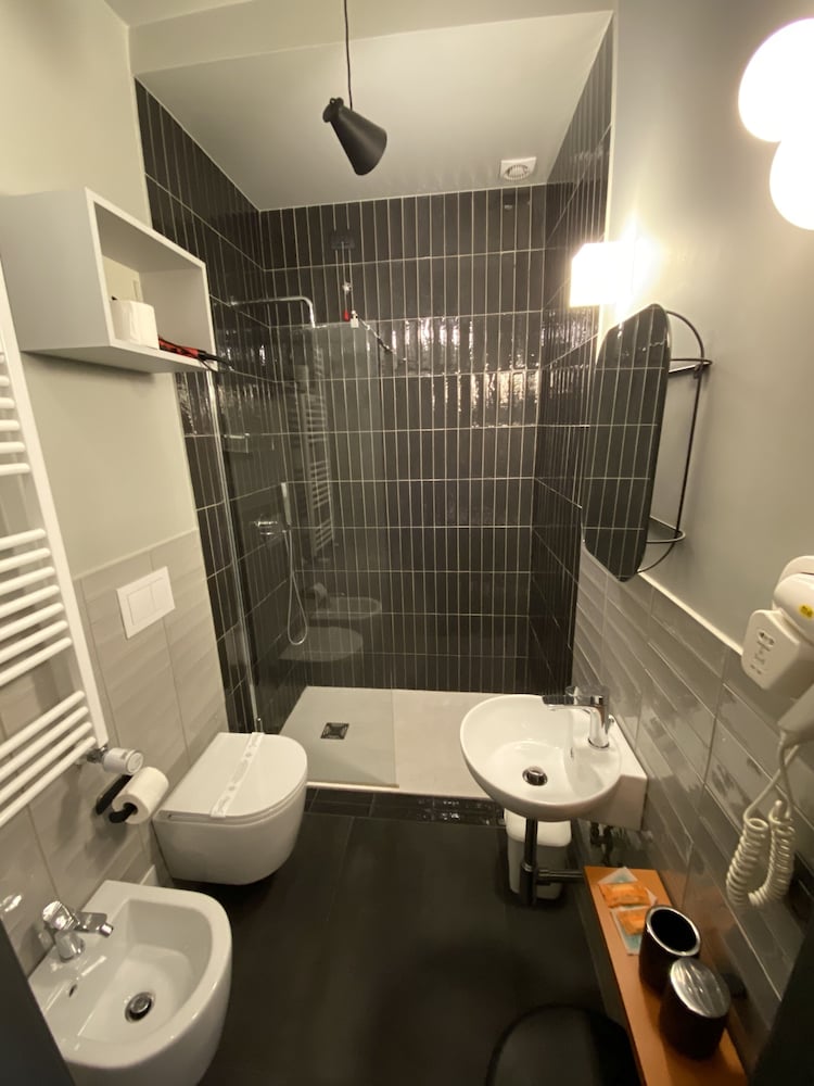 Фото Tiburtina Suites