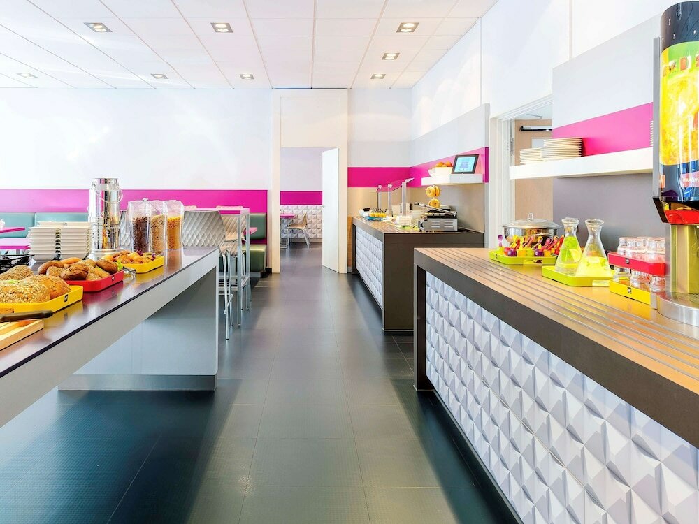 Фото B&b Hotel Bremen-Altstadt