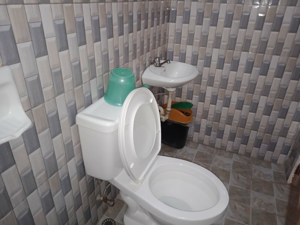 Фото La Gracia Apartelle Tagaytay