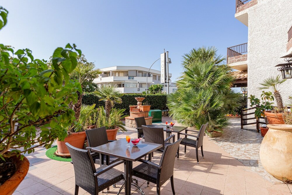 Фото Hotel Villa Piras