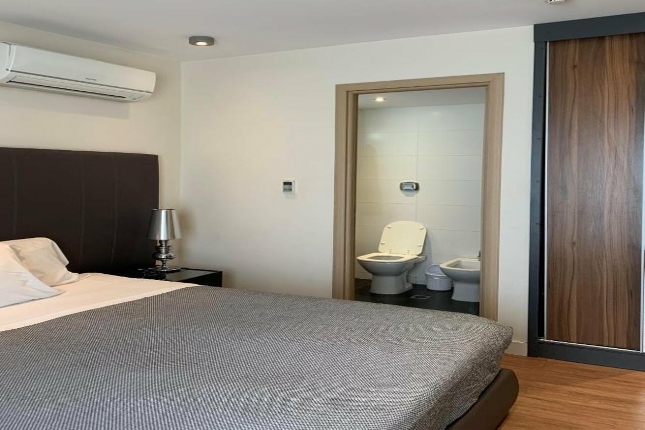 Фото Regency Way Montevideo Hotel