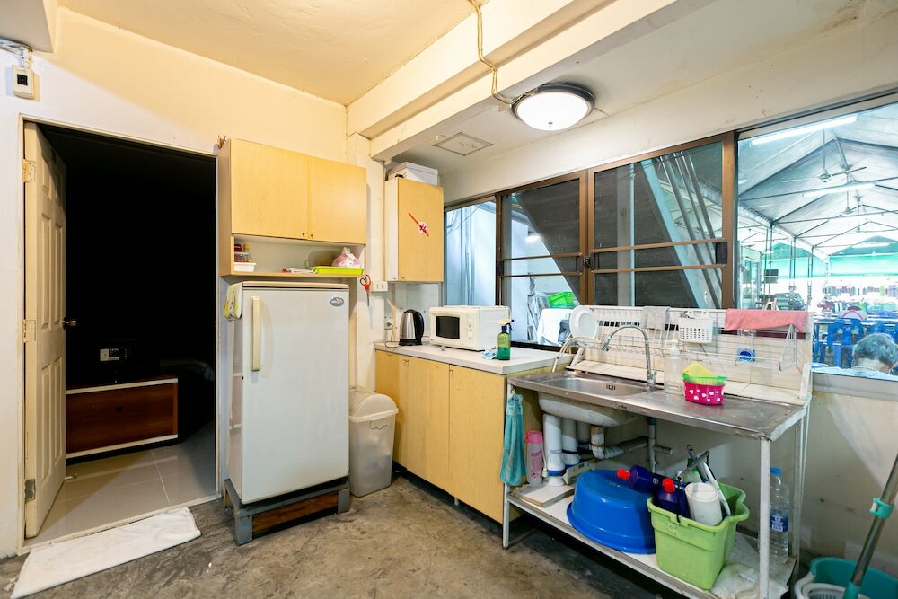 Фото Freesia Saladaeng Silom Apartments