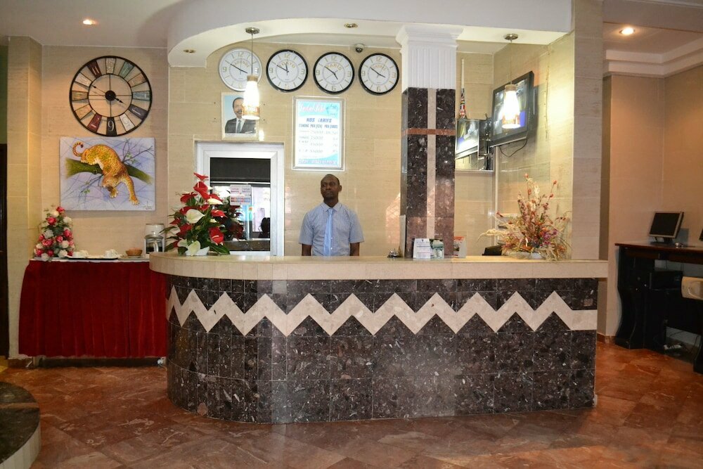 Hotel Hotel Luxtral, Yaoundé, photo