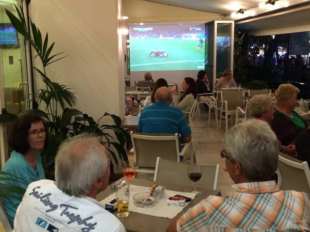 Фото Hotel Touring