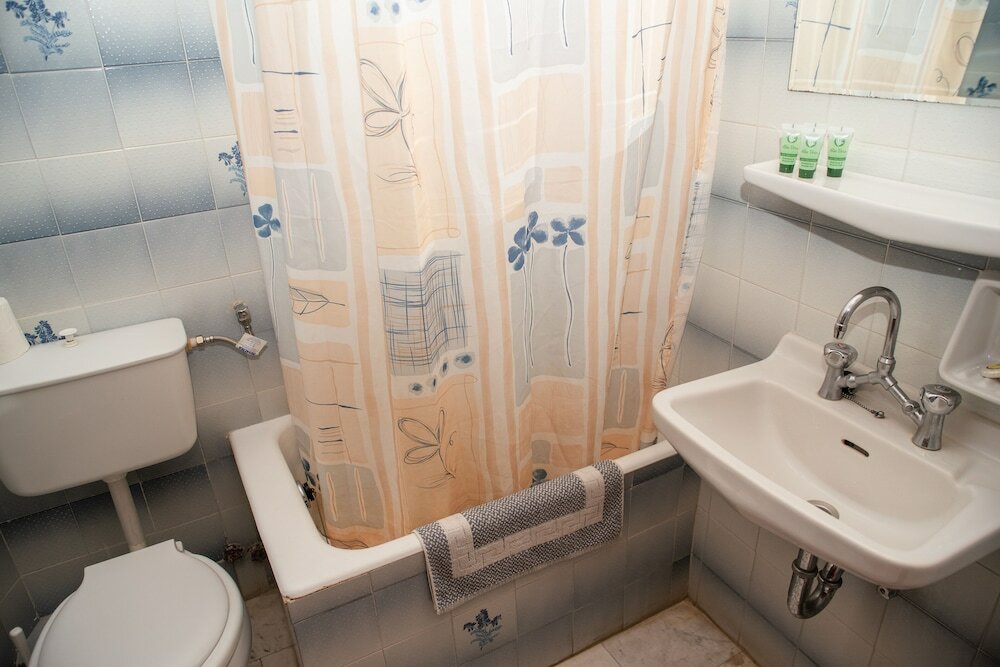 Фото Adonis Hotel Naxos