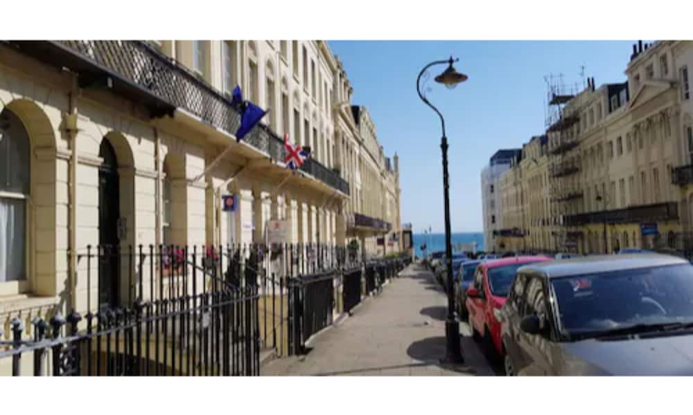 Фото Andorra Guest Accommodation