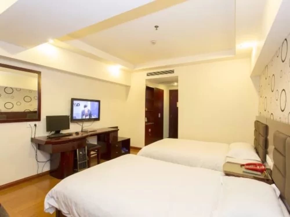 Фото Kaiserdom Hotel Changsha Railway Station