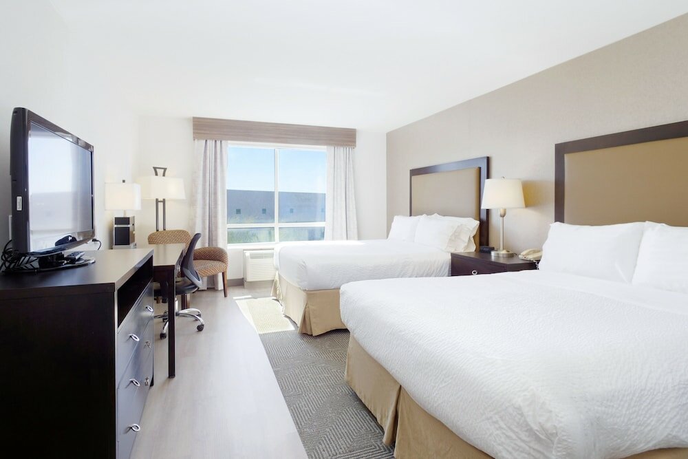 Фото Holiday Inn Hotel & Suites Phoenix Airport, an Ihg Hotel