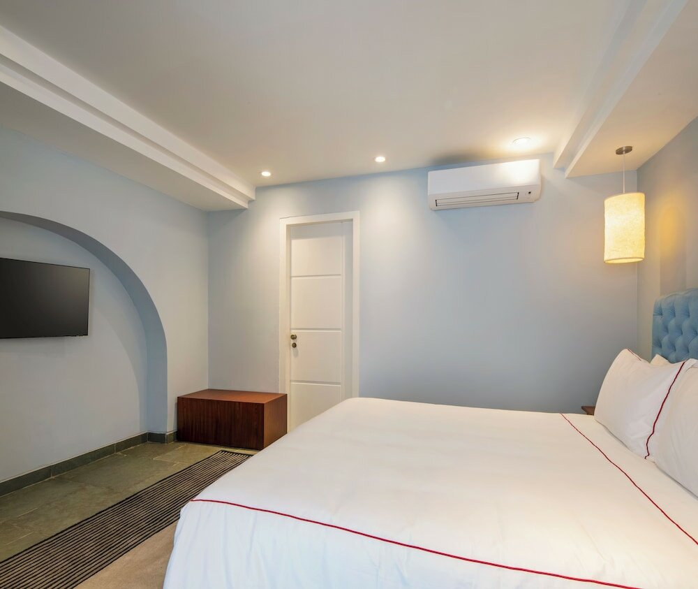 Фото The Earth Amritsar-Trademark Collection