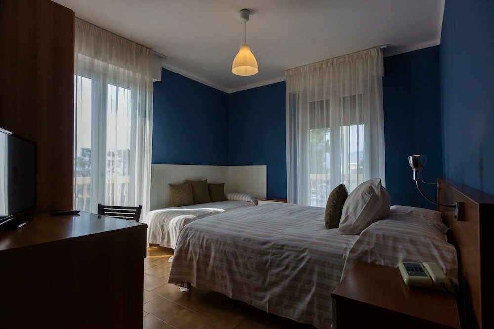 Фото Hotel Bardolino