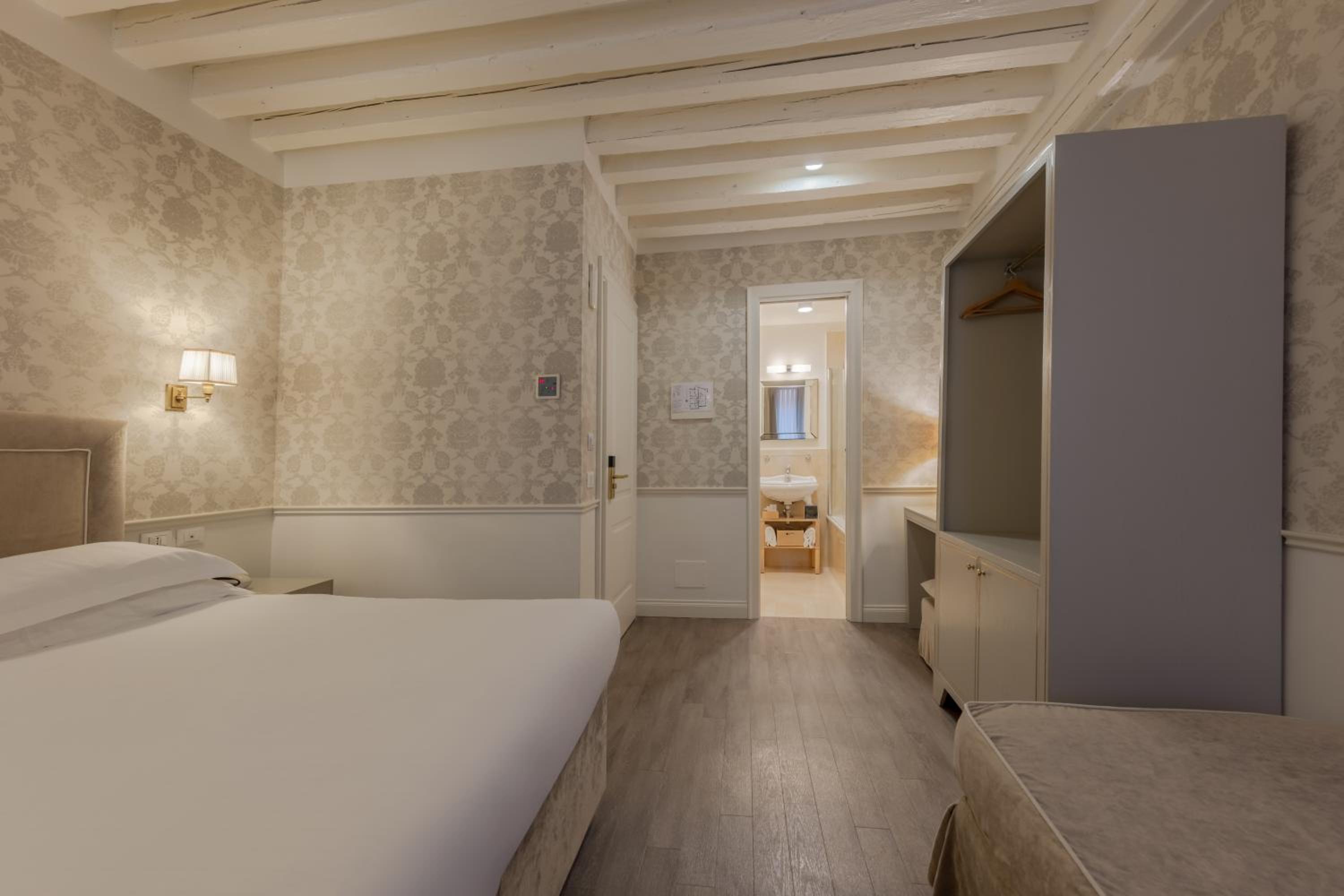 Фото Hotel Bartolomeo