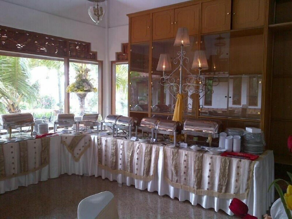 Фото Hotel Tidar Malang