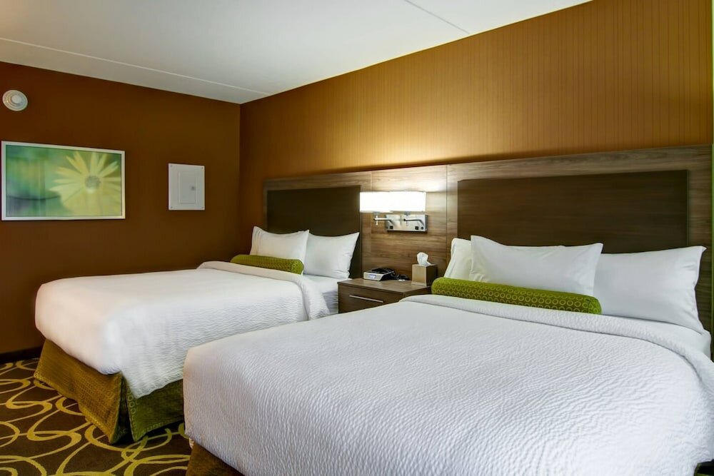 Фото TownePlace Suites by Marriott Kincardine