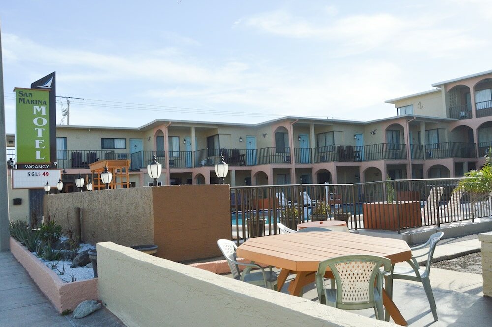 Фото San Marina Motel