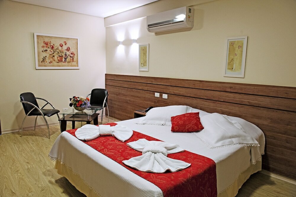 Фото Hotel Metropolitan