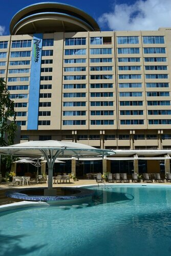 Гостиница Radisson Hotel Trinidad в Порт-оф-Спейн