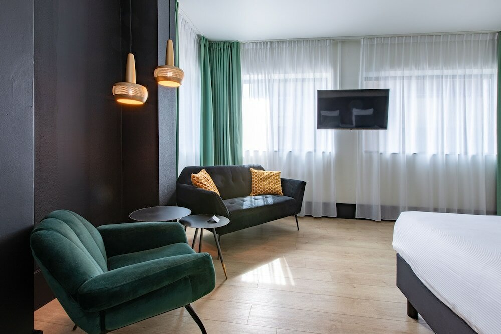 Фото The James Hotel Rotterdam