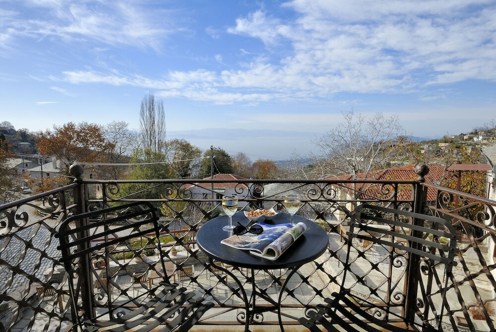 Фото Anovolios Boutique Hotel