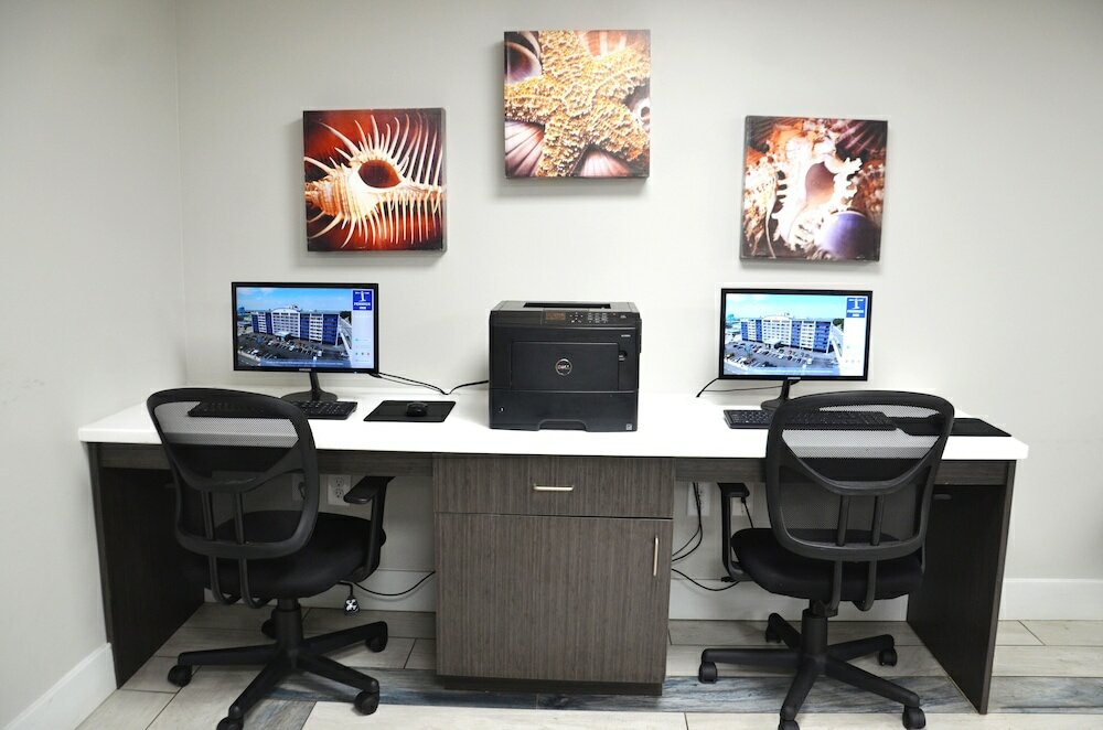 Фото Fenwick Inn