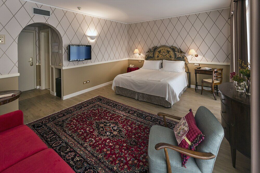 Фото Hotel Regina Adelaide