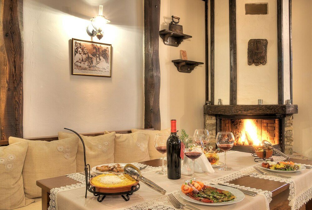 Фото Mountain Lake Hotel