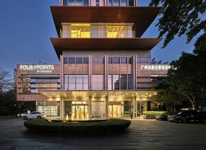 Four Points by Sheraton Guangzhou (Guangdong Province, Guangzhou, Huicai Road), hotel