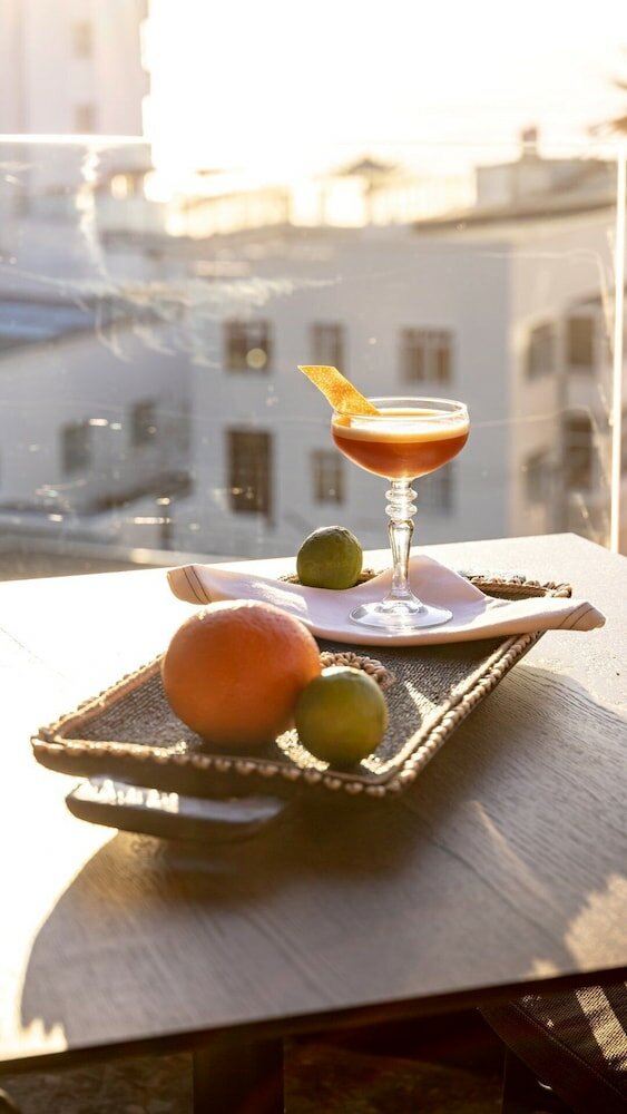 Фото Newkings Boutique Hotel