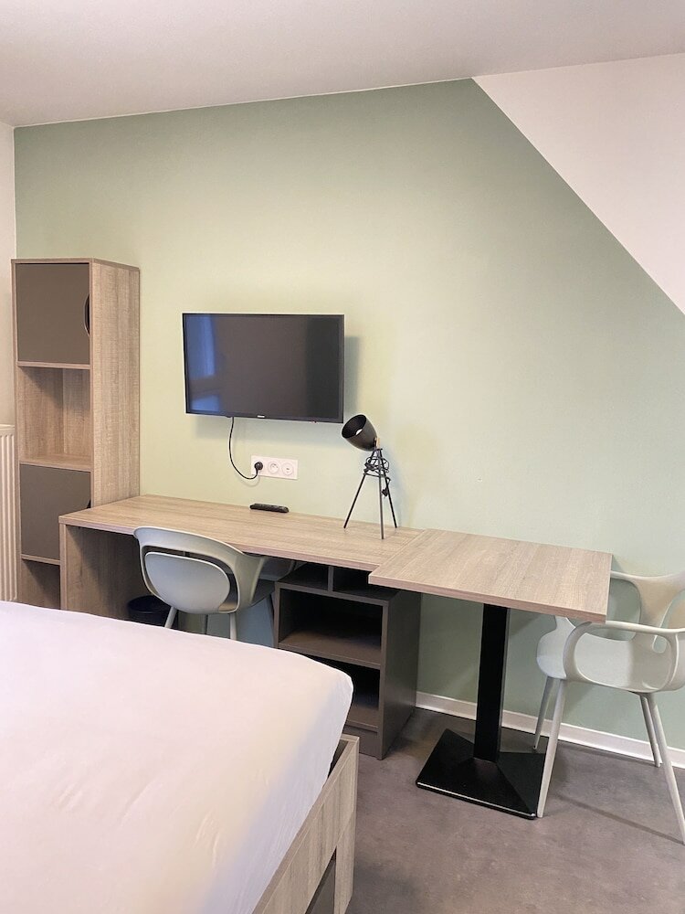 Фото All Suites Appart Hotel Massy Palaiseau