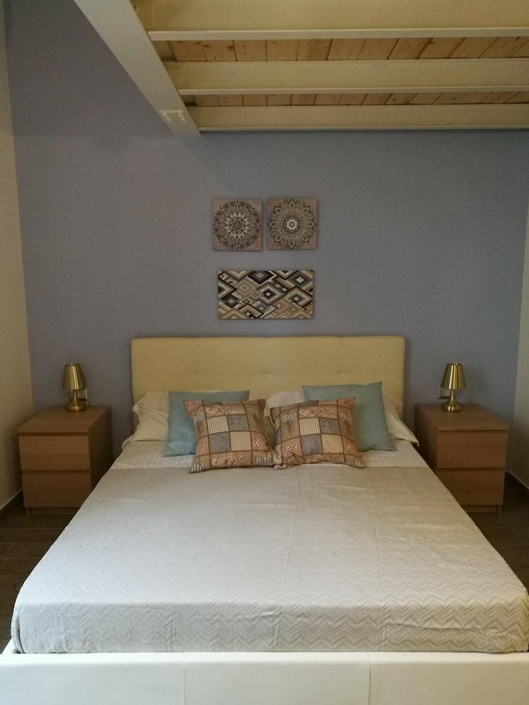 Фото EmyJo Central B&b