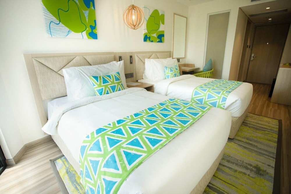 Фото Lime Resort Manila