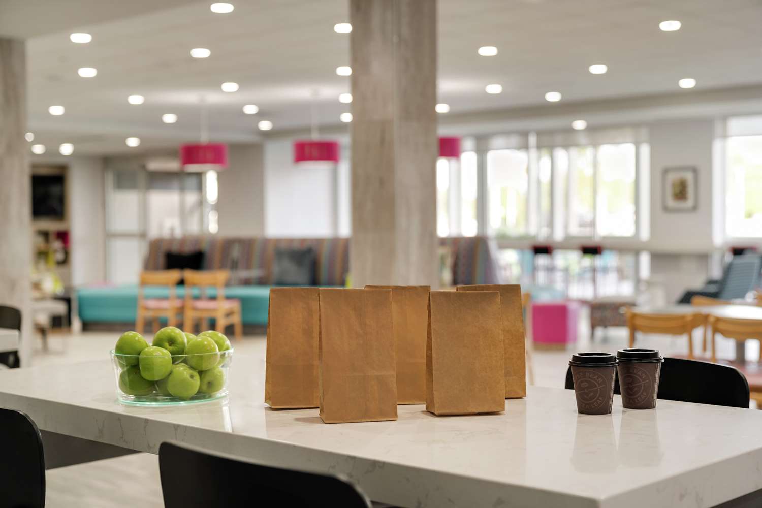 Фото Home2 Suites by Hilton Norfolk Airport