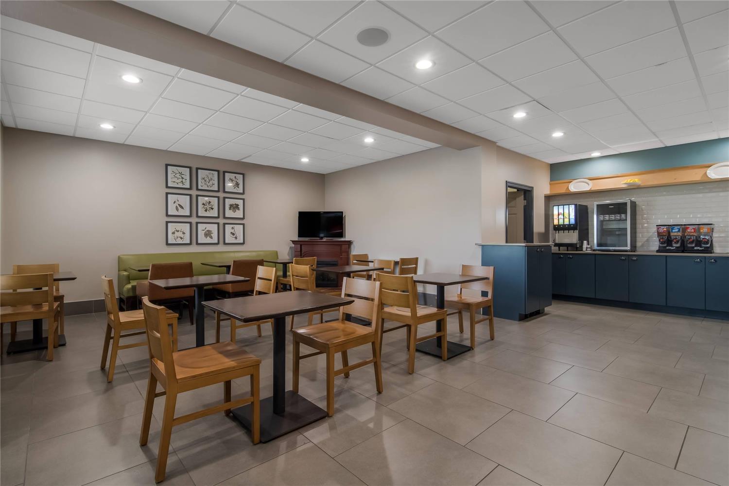 Фото Country Inn & Suites by Radisson, Goldsboro, Nc