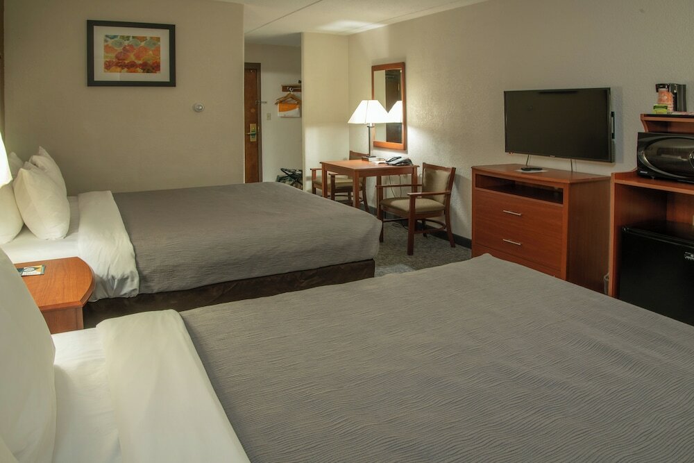 Фото Quality Inn Stadium Area