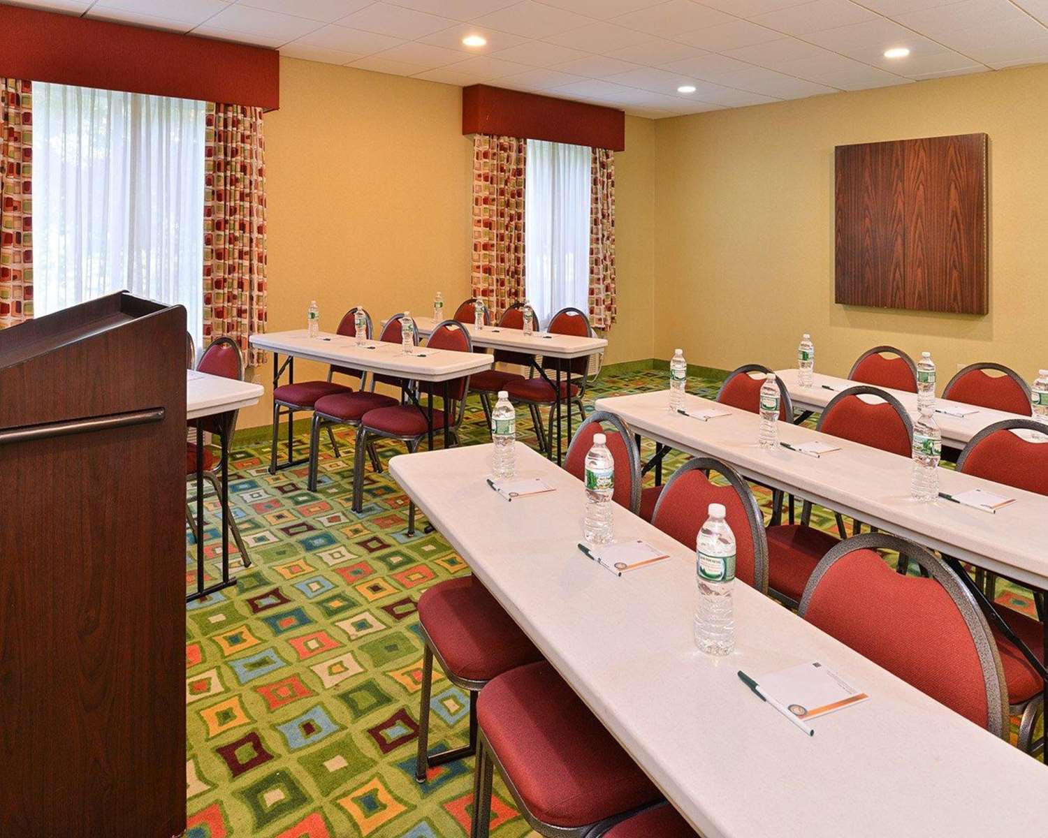 Фото Quality Suites