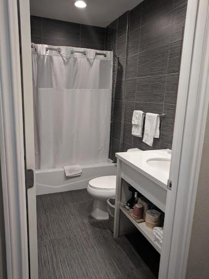 Фото American Inn