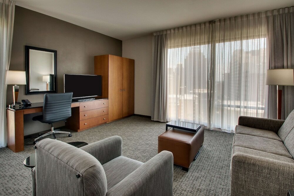 Фото Drury Plaza Hotel San Antonio Riverwalk