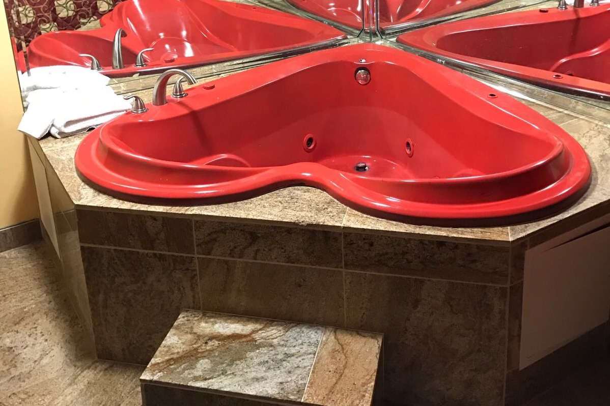 Фото Travelodge by Wyndham Avenel Woodbridge