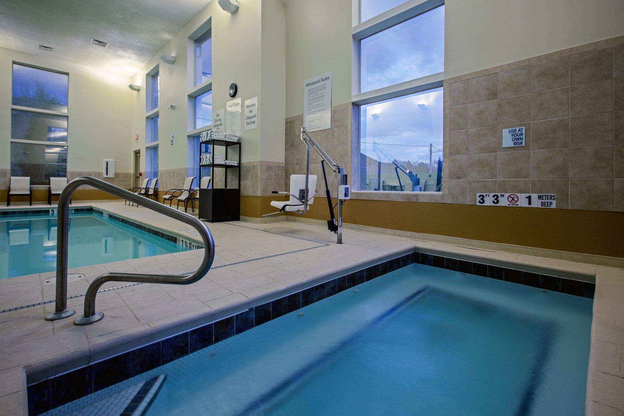 Фото White Pine Lodge