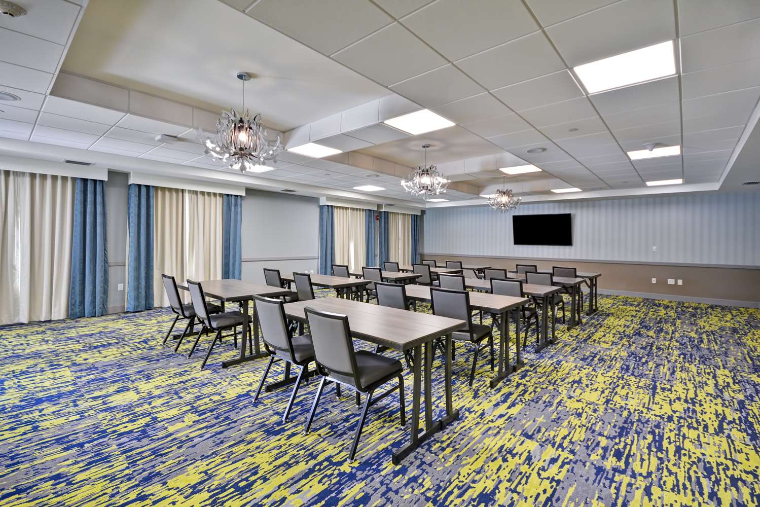 Фото Homewood Suites by Hilton Orlando Theme Parks