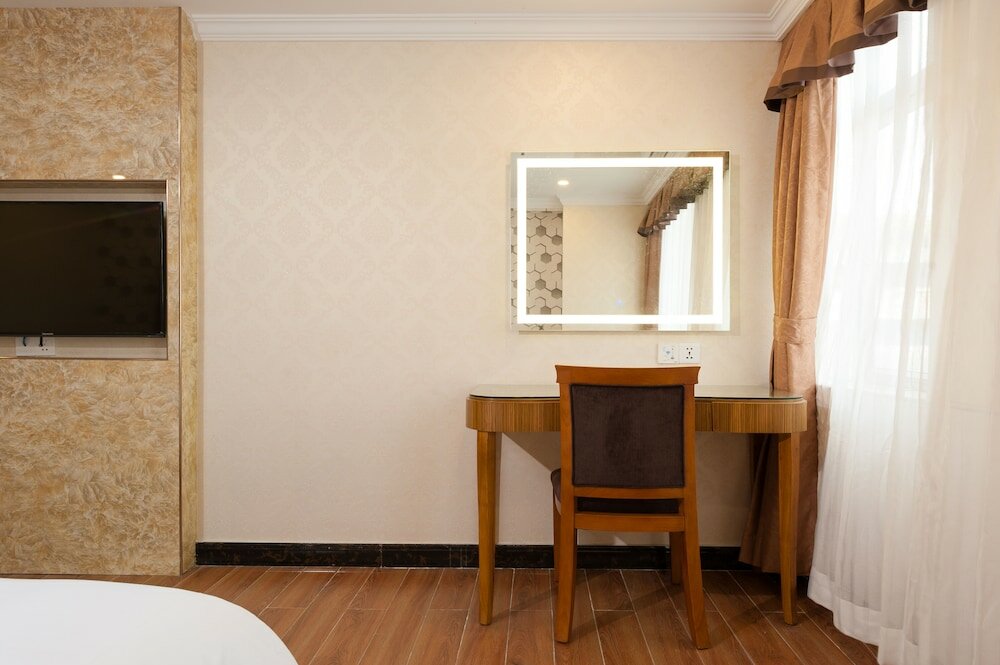 Фото Guangzhou Compass Hotel