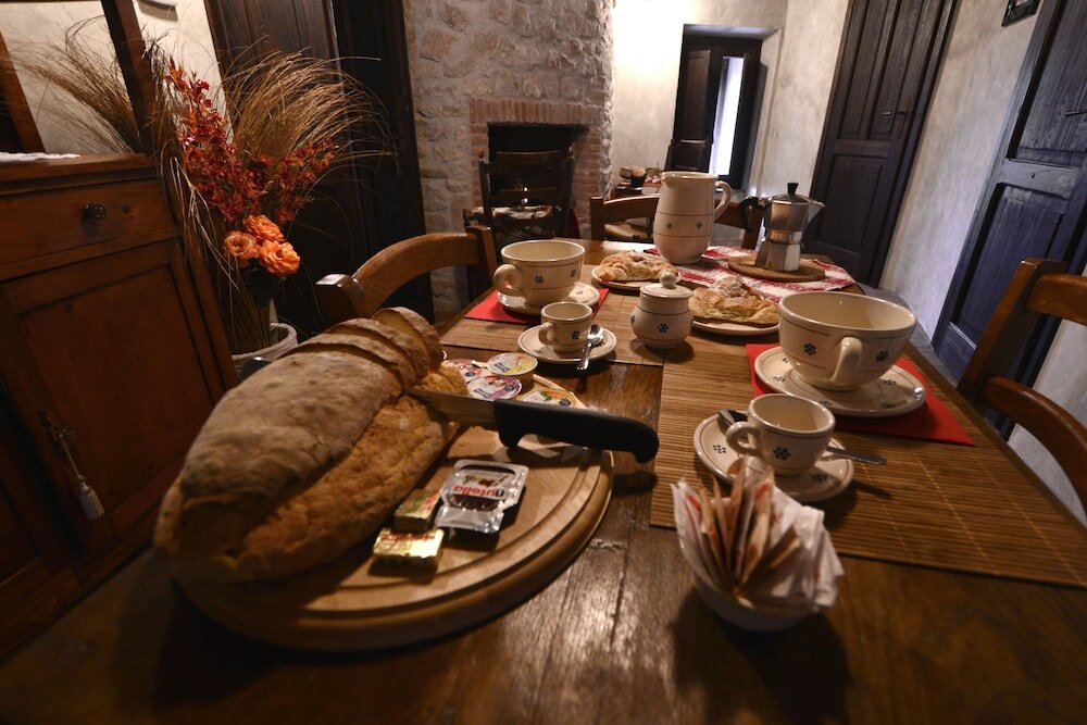 Фото Robur Marsorum Albergo Diffuso