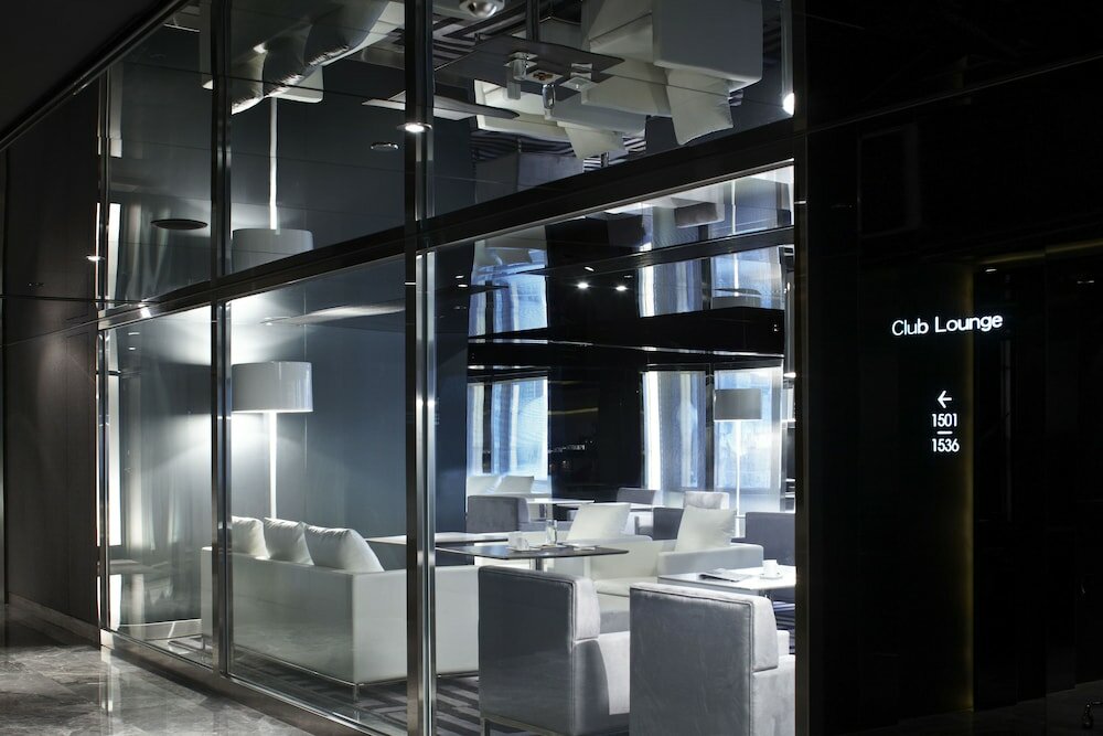 Фото The Mira Hong Kong Hotel