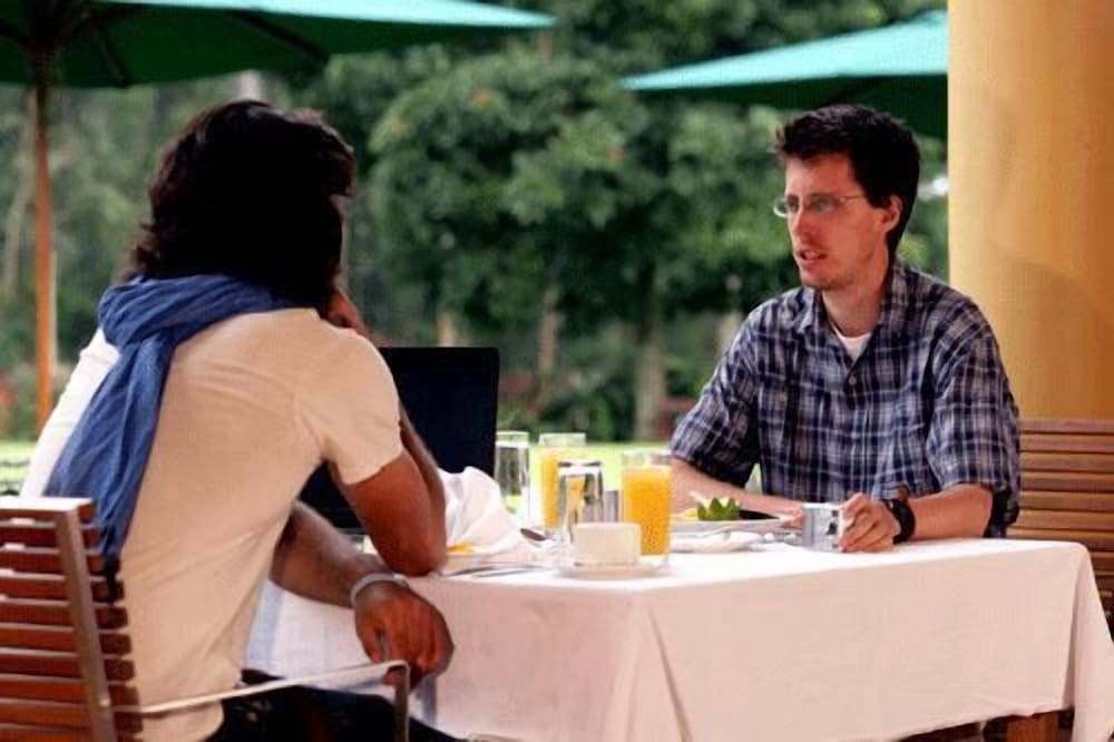 Фото Mountains of the Moon Hotel